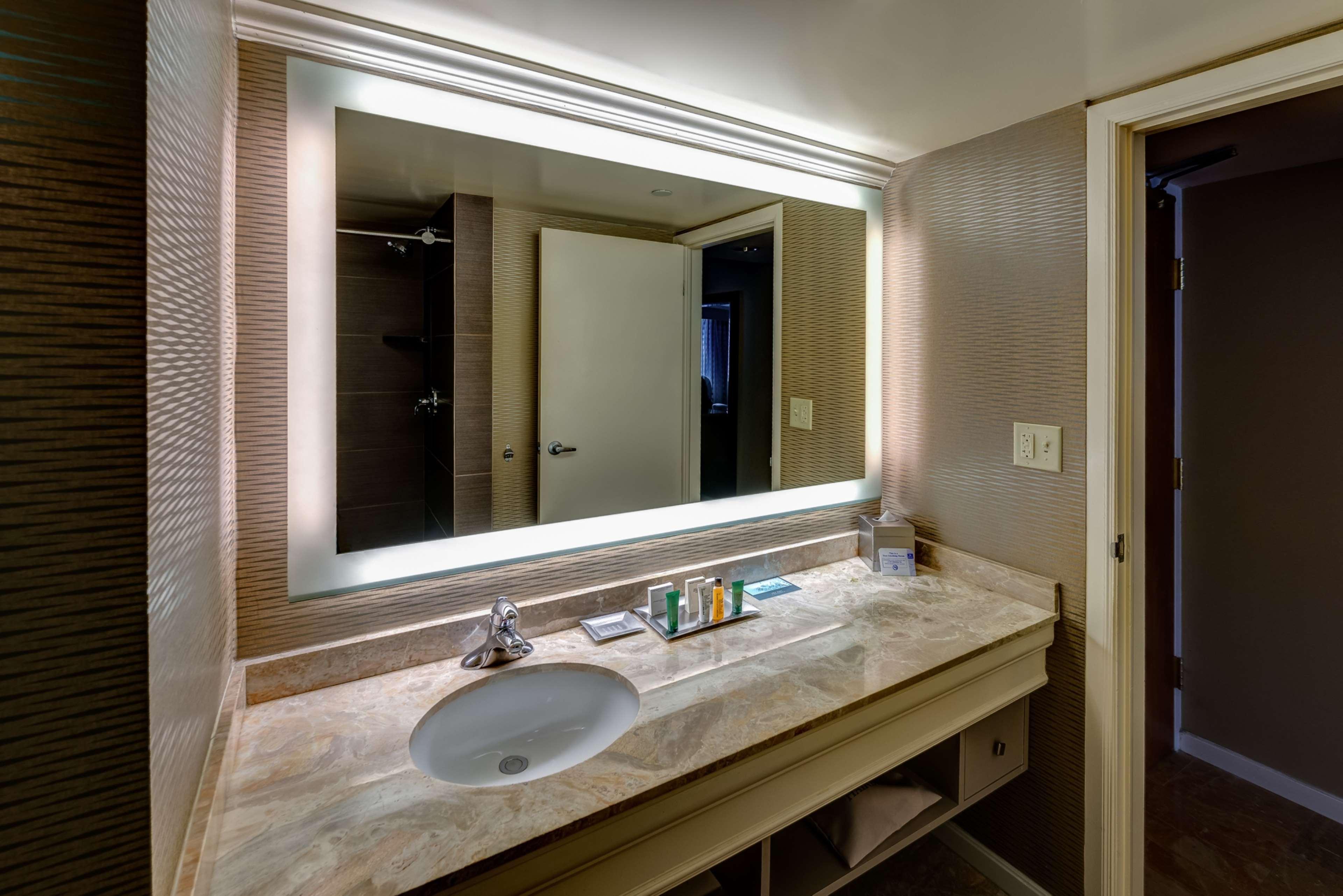 Doubletree By Hilton Akron Fairlawn Kültér fotó