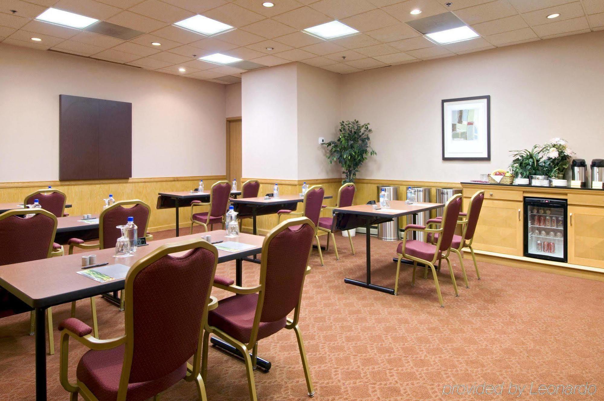 Doubletree By Hilton Akron Fairlawn Létesítmények fotó